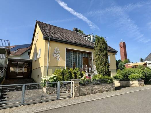 Einfamilienhaus zum Kauf 595.000 € 4 Zimmer 148,5 m² 330 m² Grundstück Kiedrich 65399