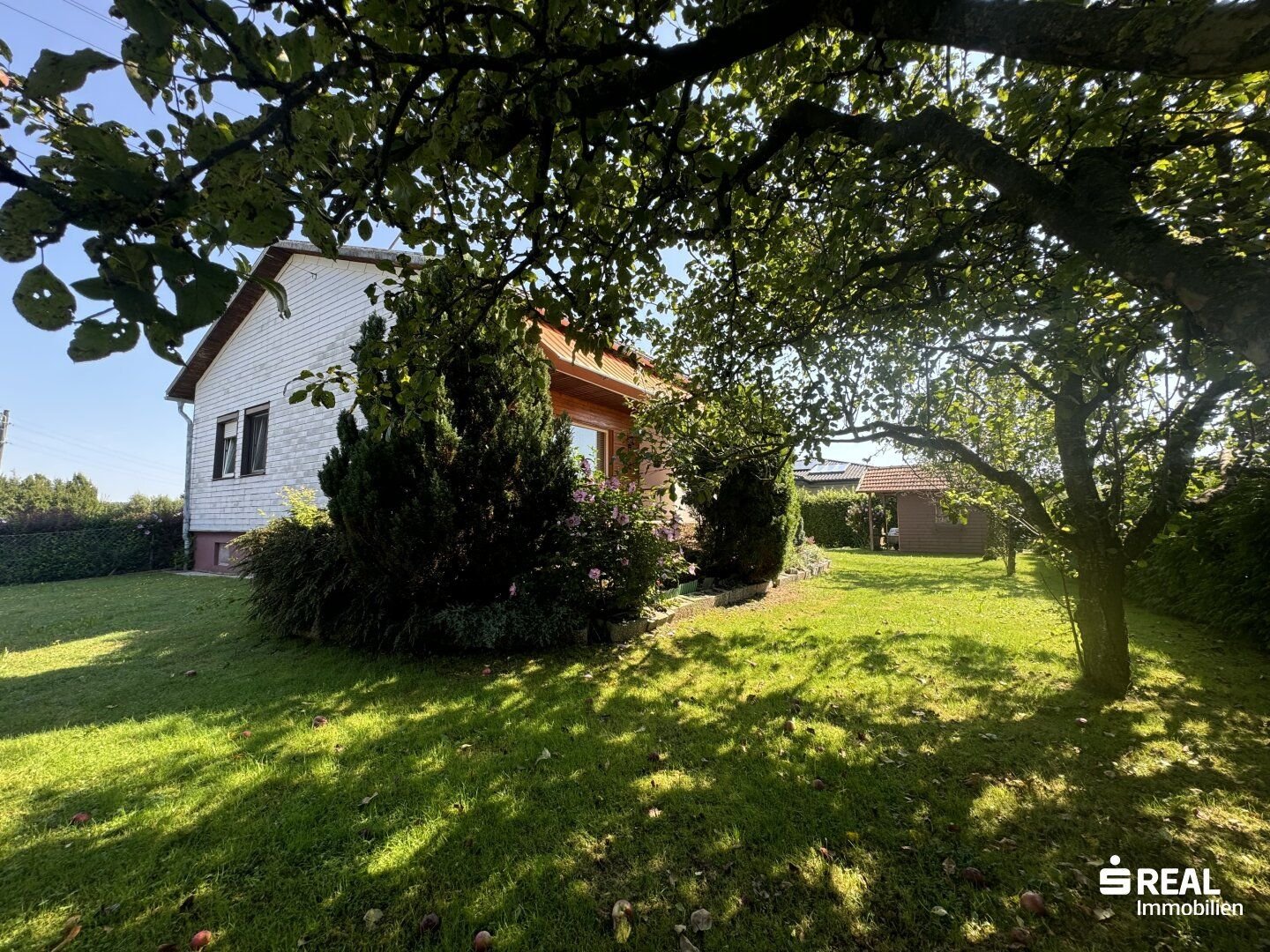 Haus zum Kauf 195.000 € 913 m²<br/>Grundstück Andorf 4770