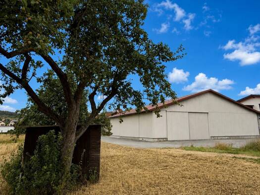 Lagerhalle zur Miete provisionsfrei 600 m² Lagerfläche teilbar ab 80 m² Neubrunn Neubrunn 97277
