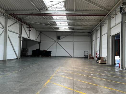 Lagerhalle zur Miete 6 € 1.000 m² Lagerfläche Angerstraße 1 Gerichshain Machern 04827