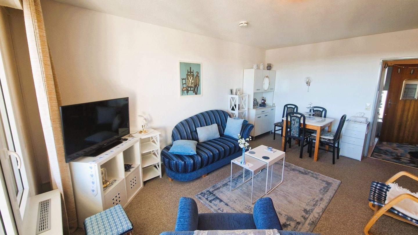 Immobilie in Höchenschwand - Wohnen mit Alpenblick, Hallenbad und Sauna im Haus! - Bild 1