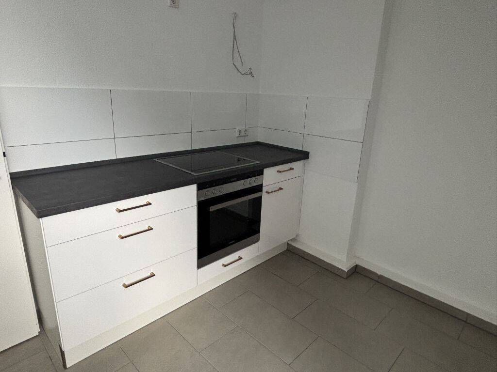Gemütliche 2 Zimmer-DG-Wohnung in Wiesbaden – Westendstraße 30, 65195 Wiesbaden – Vorschaubild 9