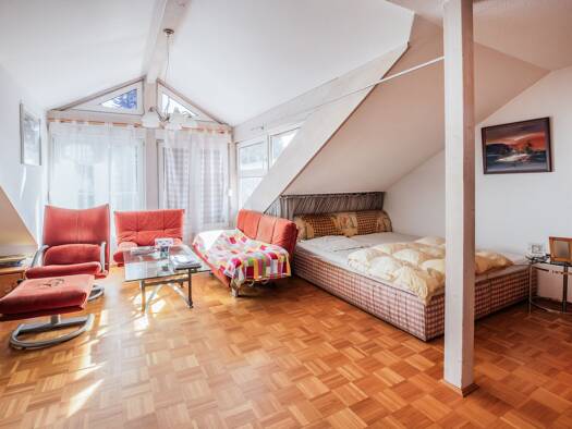 Wohnung zum Kauf 125.000 € 1 Zimmer 44 m² Dachgeschoss, 3. Geschoss Kulmbach Kulmbach 95326