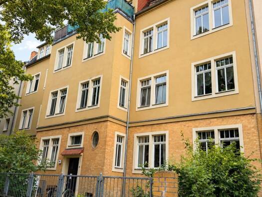 Wohnung zum Kauf 181.770 € 3 Zimmer 72,8 m² 1. Geschoss Herweghstraße 94 Paulusviertel Nord 06114