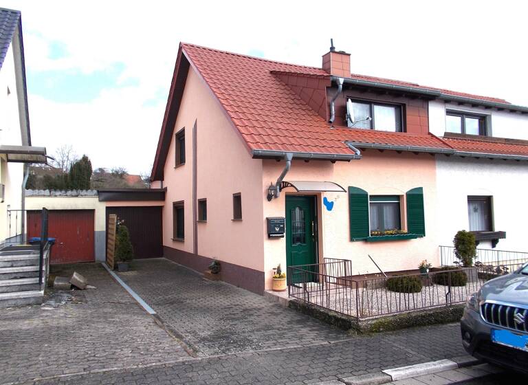 Haus zum Kauf 189.000 € 6 Zimmer 350 m²<br/>Grundstück Bliesransbach Kleinblittersdorf 66271