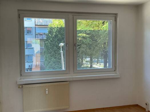 Wohnung zur Miete 532 € 2 Zimmer 45,4 m² 1. Geschoss frei ab sofort Fürstenwalder Poststraße 91 Frankfurt Frankfurt (Oder) 15234