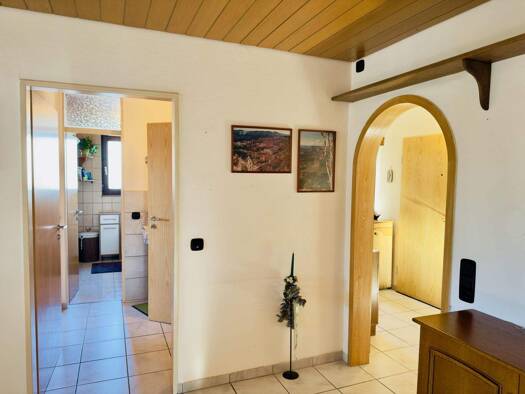 Wohnung zum Kauf 319.000 € 4 Zimmer 97 m² Kirchheim 73230