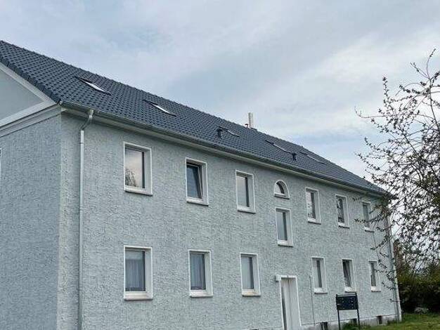 Wohnung zur Miete 860 € 4 Zimmer 110 m² frei ab sofort Groß Plasten 17192