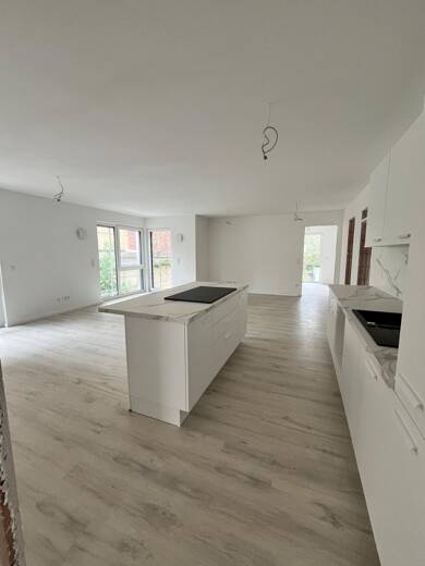 Wohnung zur Miete 1.890 € 3,5 Zimmer 109 m² Geschoss 1/1 frei ab 01.07.2025 Oswald-Merz-Straße Altstadt Bayreuth 95444