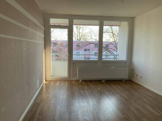 Wohnung zur Miete 839 € 3 Zimmer 75 m² 3. Geschoss frei ab 01.04.2026 Brandenburger Allee 17 Monheim 40789