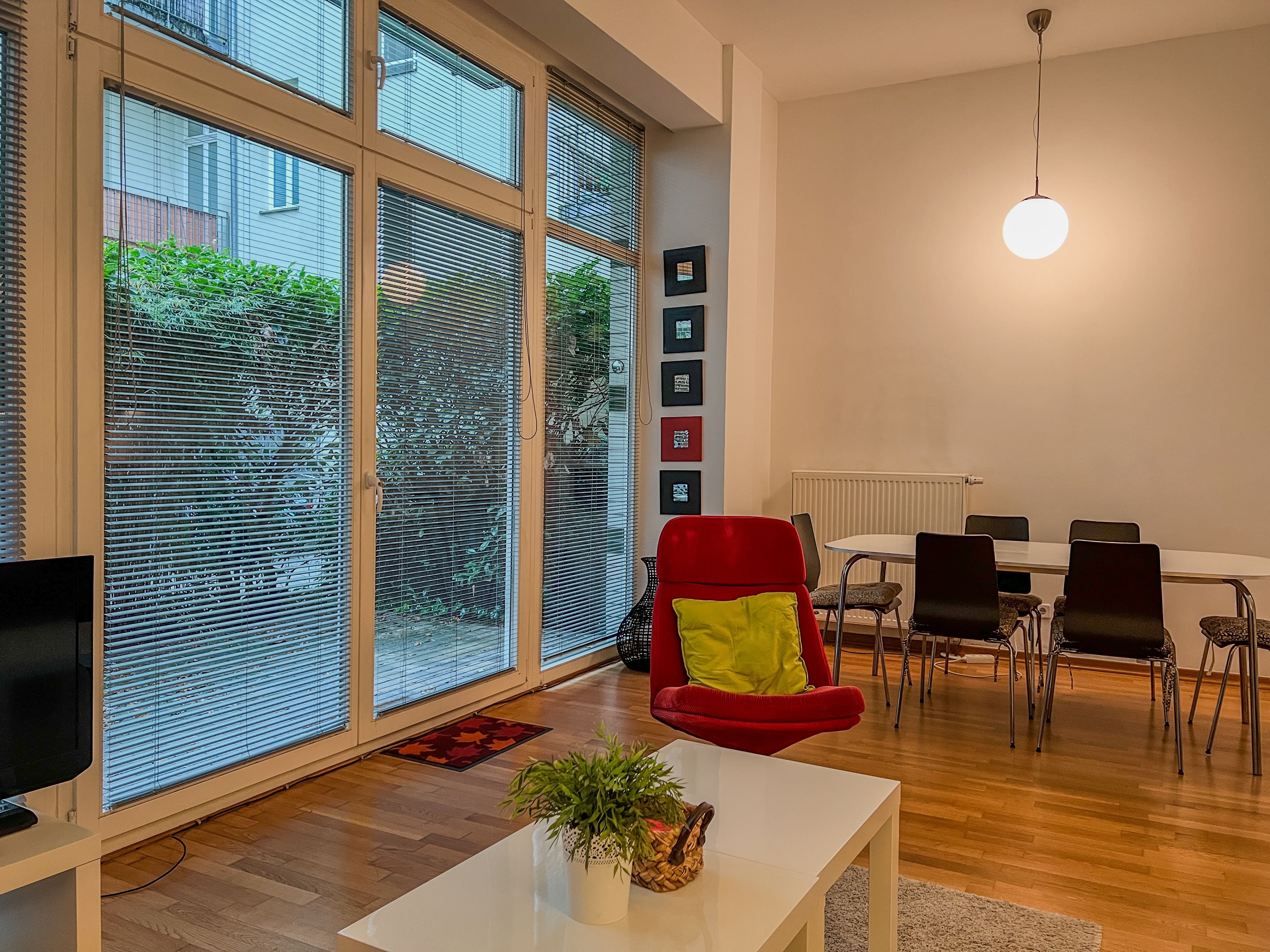 Terrassenwohnung zur Miete 1.670 € 2 Zimmer 63,3 m²<br/>Wohnfläche EG<br/>Geschoss Marienstraße 23 Mitte Berlin 10117