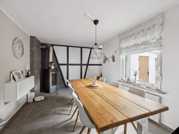 Einfamilienhaus zum Kauf 380.000 € 6 Zimmer 191 m² 701 m² Grundstück Wenden 57482