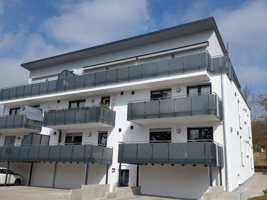 Terrassenwohnung zur Miete 860 € 3 Zimmer 80 m² Geschoss 2/3 frei ab 01.12.2026 Am Weinberg Heideck Heideck 91180