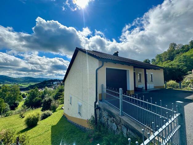 Einfamilienhaus zum Kauf provisionsfrei 299.000 € 6 Zimmer 181 m² 1.226 m² Grundstück Schönberg Schönberg 94513