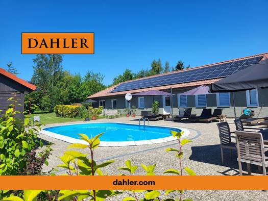 Einfamilienhaus zum Kauf 1.350.000 € 700 m² 4.746 m² Grundstück Parchtitz Bergen auf Rügen / Parchtitz 18528