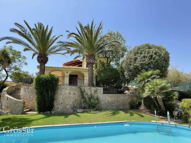 Villa zum Kauf 849.000 € 5 Zimmer 220 m² 1.088 m² Grundstück Via de Ginepri 84 Quartu Sant` Elena 09045
