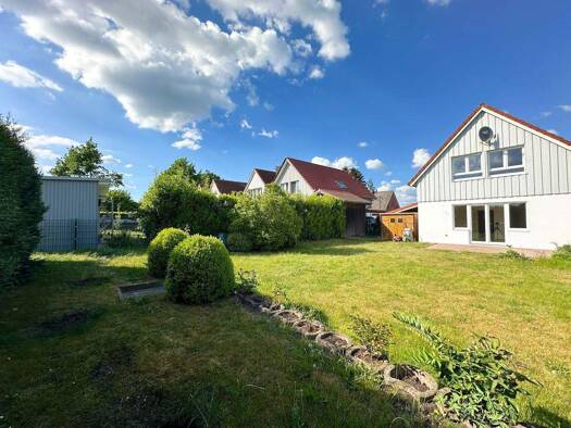 Doppelhaushälfte zum Kauf 268.000 € 5 Zimmer 110 m² 386 m² Grundstück frei ab sofort Roggendorf 19205