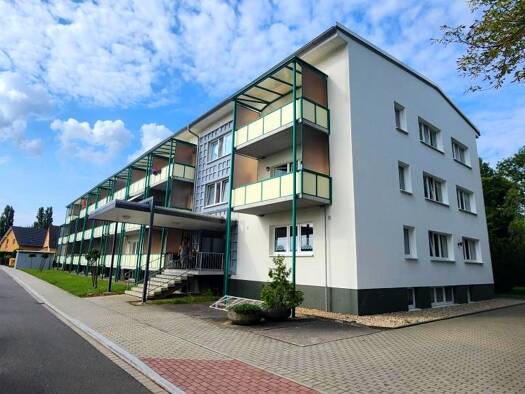 Wohnung zum Kauf 135.000 € 2 Zimmer 51,5 m² 1. Geschoss Waldstraße 13 Böhlen Böhlen 04564
