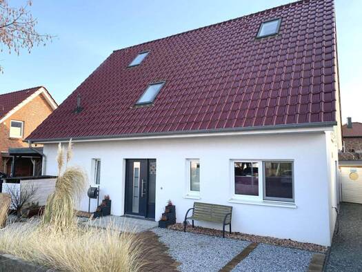 Einfamilienhaus zum Kauf 749.500 € 5 Zimmer 180 m² 597 m² Grundstück Neustadt 23730