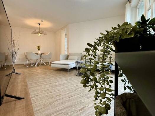 Wohnung zur Miete 1.140 € 2 Zimmer 54 m² Geschoss 1/1 frei ab sofort Urbacher Weg Po 14 Porz Köln 51149