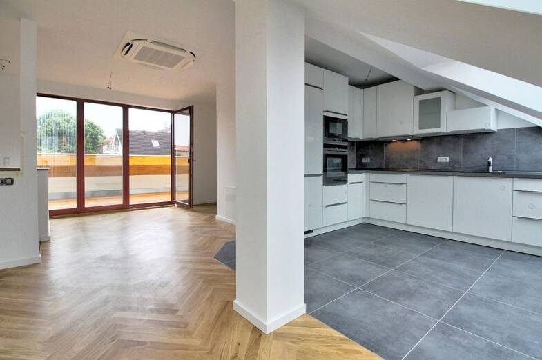 Maisonette zur Miete 1.660 € 4 Zimmer 140 m² 4. Geschoss frei ab 01.10.2025 Stötteritz Leipzig 04299