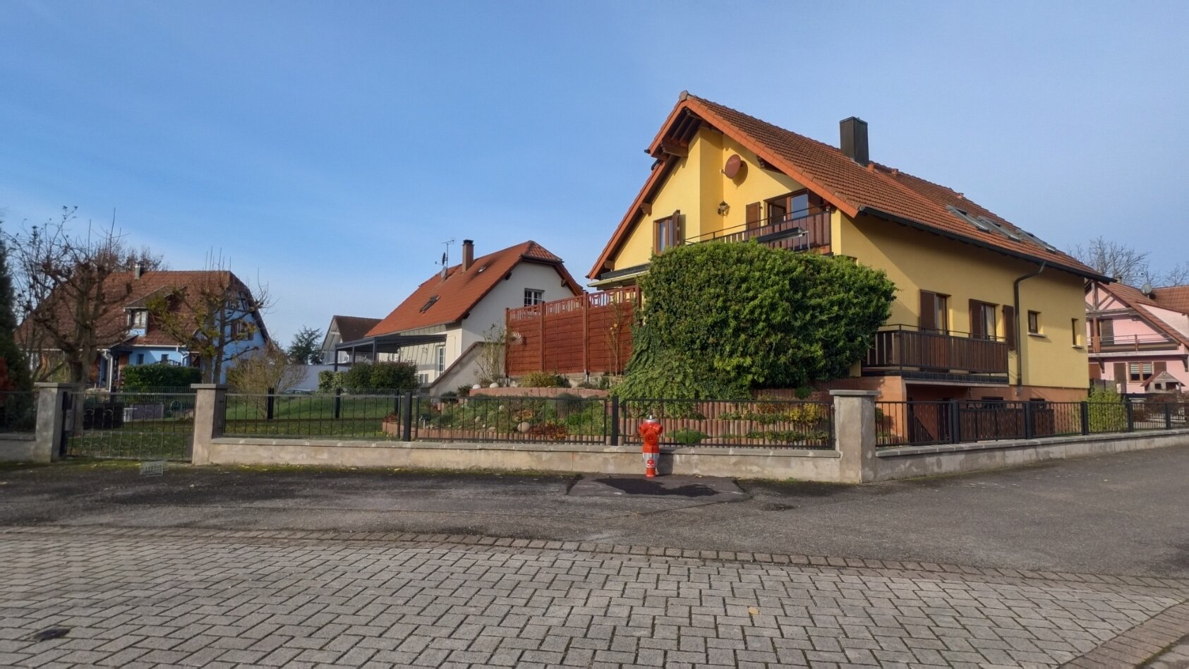 Einfamilienhaus zum Kauf 360.000 € 5 Zimmer 174 m²<br/>Wohnfläche 667 m²<br/>Grundstück Rountzenheim-Auenheim 67480