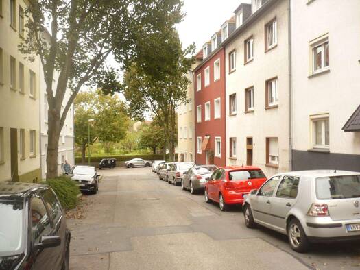 Studio zur Miete 385 € 1 Zimmer 36 m² 1. Geschoss frei ab 15.04.2026 Braunschweiger Str. Frohnhausen Essen 45145