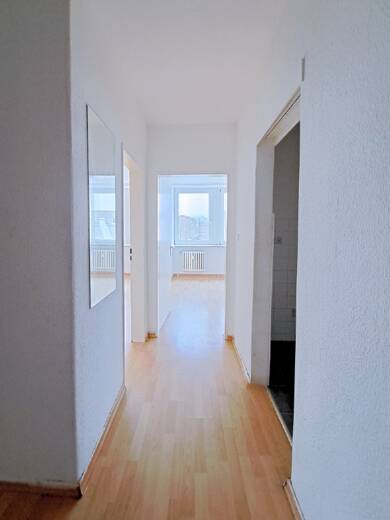 Wohnung zur Miete 661 € 2 Zimmer 55,1 m² frei ab sofort Markt 3 Glinde 21509