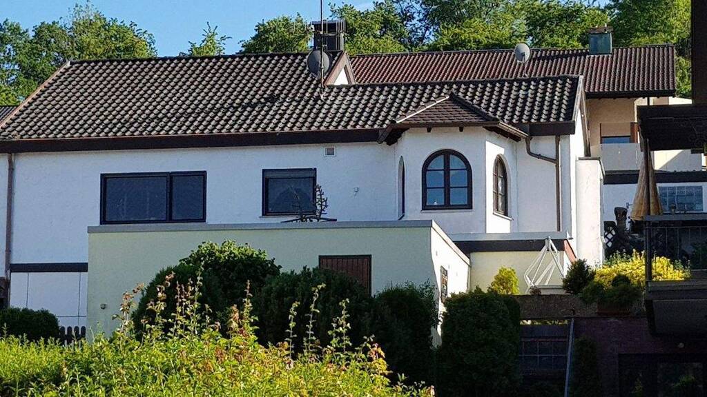 Einfamilienhaus zum Kauf provisionsfrei 659.000 € 8 Zimmer 210 m² 480 m² Grundstück Ringstr., 9 Geradstetten Remshalden 73630