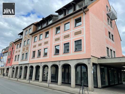 Haus zum Kauf 1.190.000 € 21 Zimmer 1.241 m² 466 m² Grundstück Kulmbach 95326