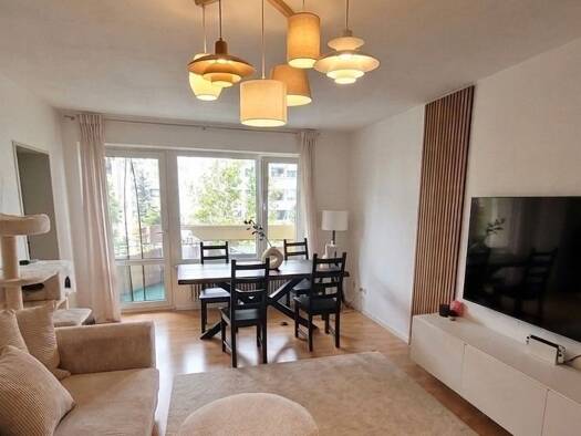 Wohnung zur Miete 780 € 1,5 Zimmer 46 m² frei ab 05.10.2026 Universitätsviertel Universitätsviertel 86159