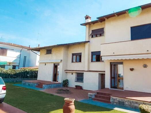 Haus zum Kauf 1.200.000 € 340 m² Pietrasanta 55045