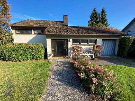 Einfamilienhaus zum Kauf 269.000 € 4 Zimmer 114 m² 836 m² Grundstück Heiligenkirchen Detmold / Schling 32760