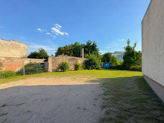 Gewerbegrundstück zum Kauf 530.000 € 958 m² Grundstück Neustadt Brandenburg an der Havel 14776
