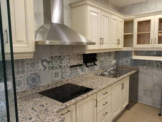 Wohnung zum Kauf 159.000 € 4 Zimmer 150 m² 3. Geschoss Vera 04621