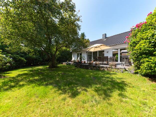 Einfamilienhaus zum Kauf 895.000 € 6 Zimmer 206,5 m² 684 m² Grundstück Ossum-Bösinghoven Meerbusch 40668