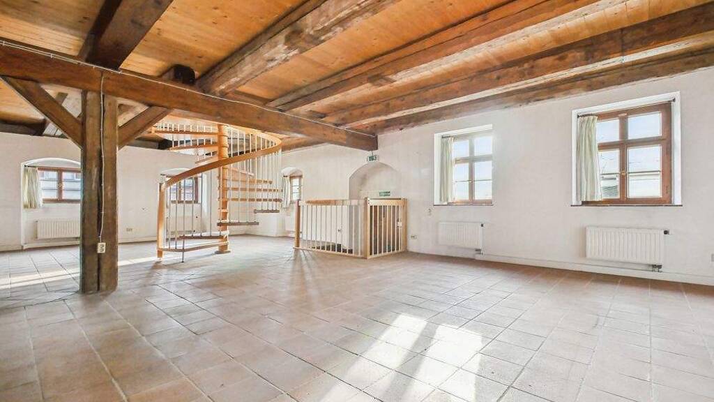 Lagerhalle zur Miete 730 € 233 m² Lagerfläche Neustadt 01844