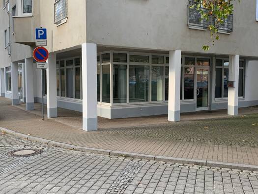 Büro zur Miete 1.260 € 5 Zimmer 180 m² Bürofläche Aschersleben 06449