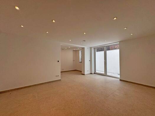 Wohnung zur Miete 2.050 € 4 Zimmer 83 m² Heusenstamm 63150