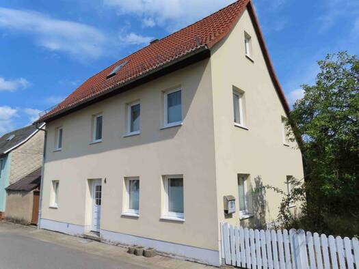 Mehrfamilienhaus zum Kauf 139.000 € 4 Zimmer 92 m² 230 m² Grundstück frei ab sofort Reichenfels Hohenleuben 07958