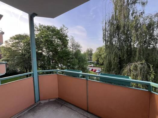 Wohnung zur Miete 339 € 3 Zimmer 60 m² Geschoss 3/4 frei ab sofort Marienthaler Straße 107 c Marienthal Zwickau 08060