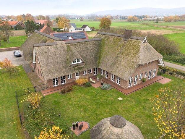 Einfamilienhaus zum Kauf 1.650.000 € 7 Zimmer 461 m² 25.690 m² Grundstück Innenstadt Minden 32429