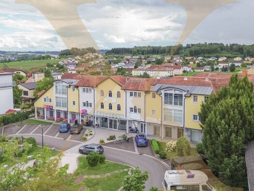 Sonstiges zum Kauf als Kapitalanlage geeignet 3.500.000 € 3.064,9 m² 3.409 m² Grundstück Katsdorf 4223