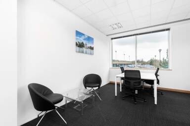 Bürofläche zur Miete 499 € 60 m² Bürofläche teilbar von 15 m² bis 60 m² Fuerther Strasse 27 Rosenau Nürnberg 90429