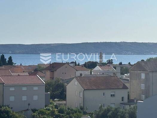 Wohnung zum Kauf 400.000 € 4 Zimmer 112 m² 2. Geschoss Kastel Luksic Kaštel Lukšić