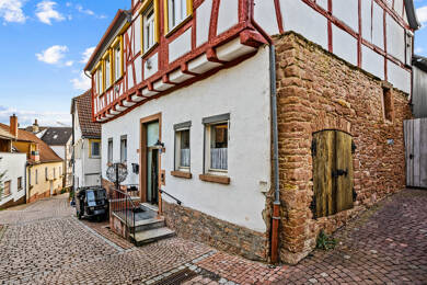 Mehrfamilienhaus zum Kauf 395.000 € 10 Zimmer 273 m² 406 m² Grundstück Gelnhausen Gelnhausen 63571