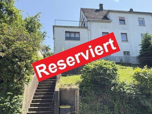 Doppelhaushälfte zum Kauf 89.000 € 5 Zimmer 111 m² 377 m² Grundstück Altena 58762