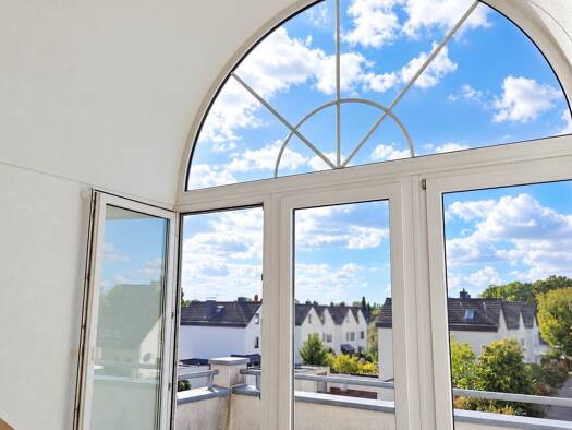 Mehrfamilienhaus zum Kauf als Kapitalanlage geeignet 1.200.000 € 19 Zimmer 574 m² 945 m² Grundstück Schötmar Bad Salzuflen 32108