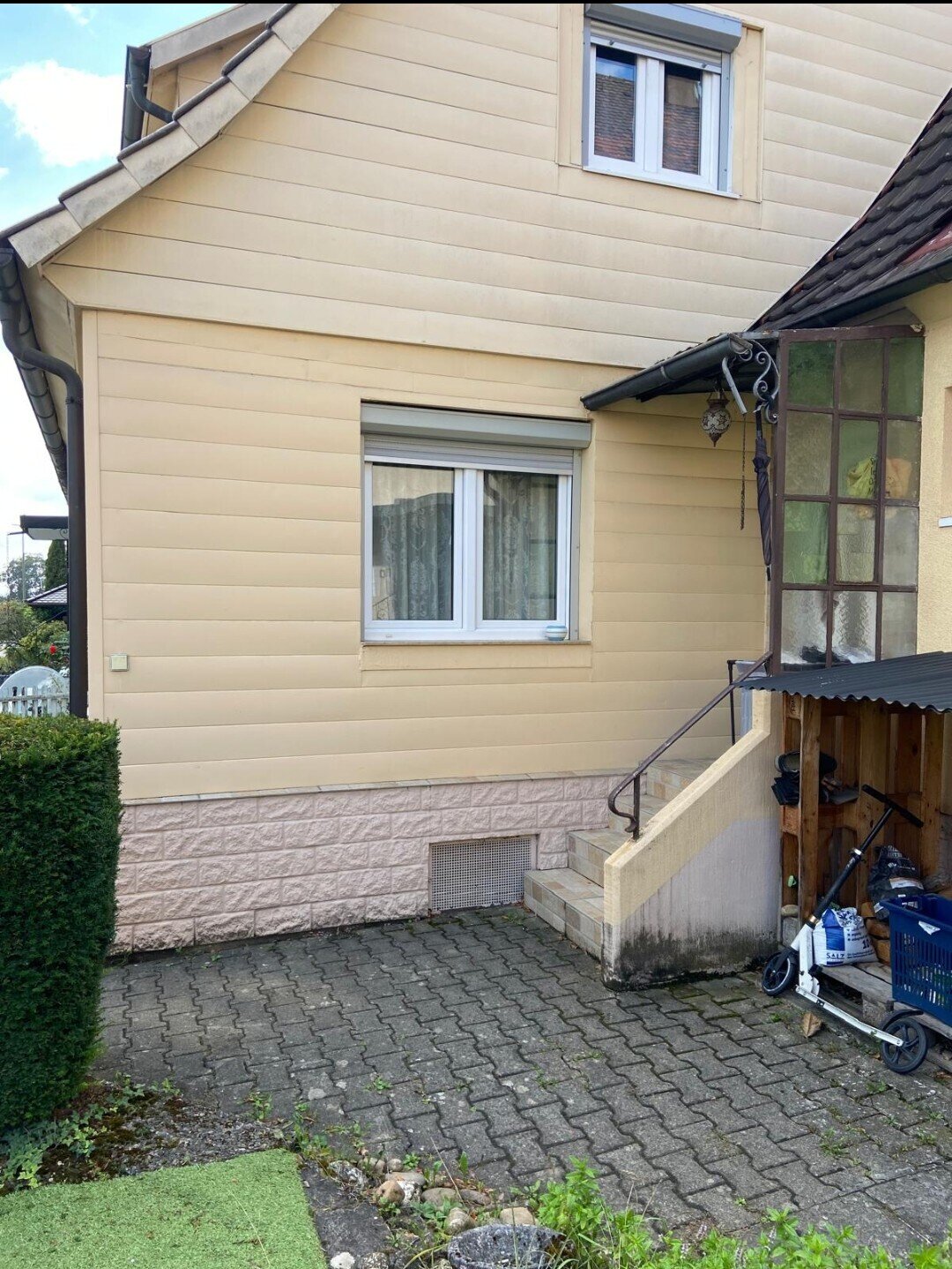 Doppelhaushälfte zum Kauf 440.000 € 4 Zimmer 297 m²<br/>Grundstück ab sofort<br/>Verfügbarkeit Kornwestheim Kornwestheim 70806