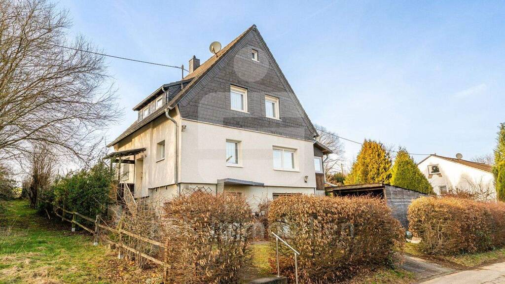 Einfamilienhaus zum Kauf 325.000 € 4 Zimmer 95 m² 812 m² Grundstück Wallefeld Engelskirchen / Wallefeld 51766